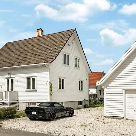 Holiday home In With House A Panoramic View
